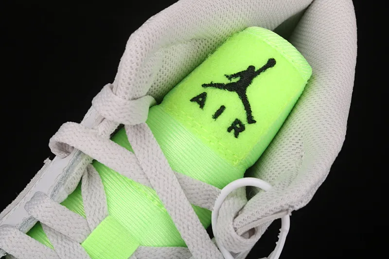 All Categories Air Jordan Jordan Series Basketball Shoes Air Jordan 1 Mid Differentiated Versions Air Jordan 1 Mid AJ1 Joe 1 Sea Salt Fluorescent Green CV3018-001
